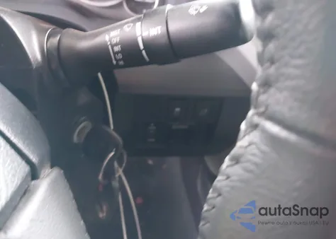 2016 Toyota Tundra Sr5 5.7L V8 z USA, uszkodzony, nr VIN 5TFEW5F13GX204536